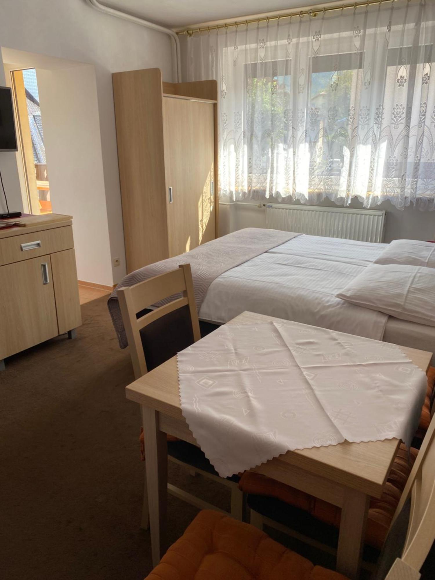 Hotel Ostoja à Karpacz Extérieur photo